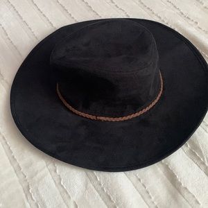 Forever21 Fedora hat! Selling ASAP!
